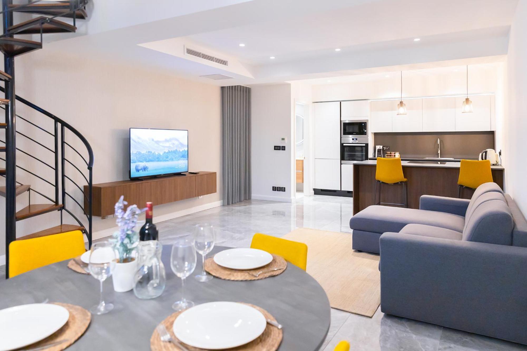 Florette Suite 1Br With Stunning Lounge Terrace By Arcobnb Ил-Фурияна Екстериор снимка